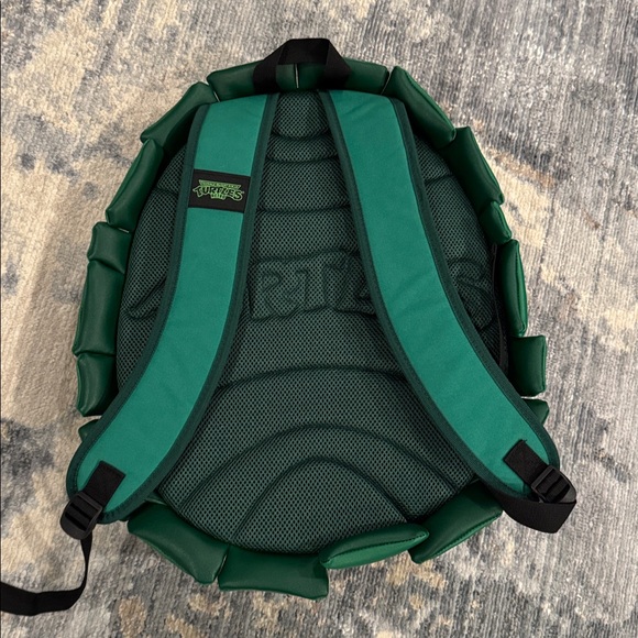 Green Turtle Shell Backpack - Picture 3 of 4